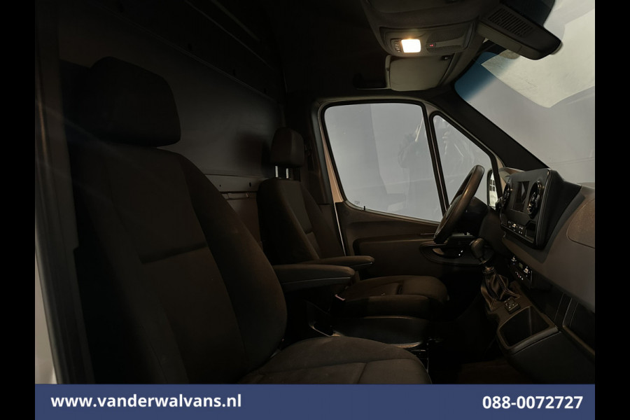 Mercedes-Benz Sprinter 316 CDI 163 pk L2H2 Euro6 Airco | 2800kg Trekhaak | Camera | Apple Carplay | Parkeersensoren inklapbare spiegels, standkachel, cruisecontrol, MBUX, Android auto