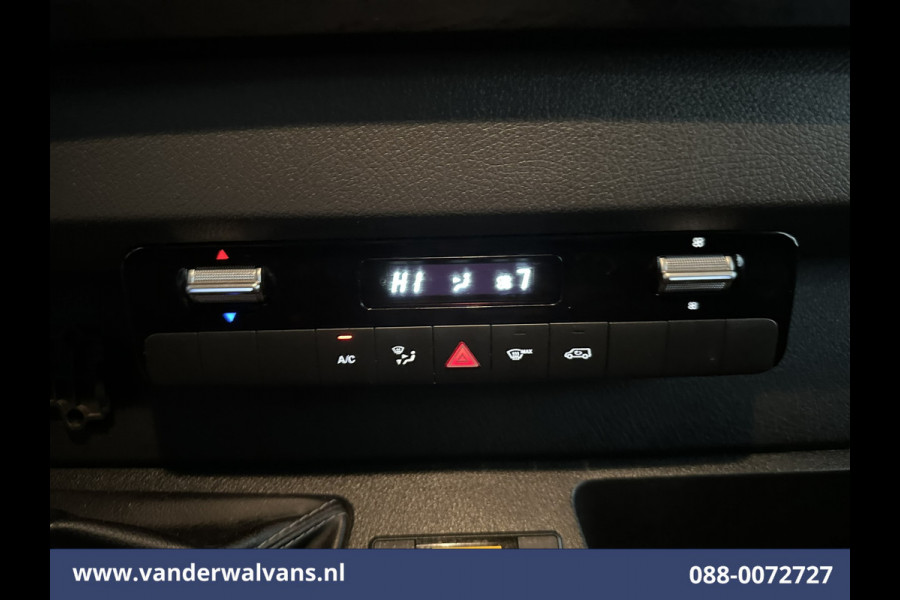 Mercedes-Benz Sprinter 316 CDI 163 pk L2H2 Euro6 Airco | 2800kg Trekhaak | Camera | Apple Carplay | Parkeersensoren inklapbare spiegels, standkachel, cruisecontrol, MBUX, Android auto