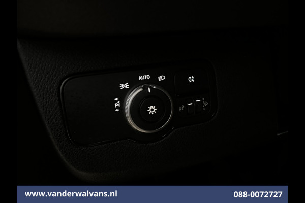 Mercedes-Benz Sprinter 316 CDI 163 pk L2H2 Euro6 Airco | 2800kg Trekhaak | Camera | Apple Carplay | Parkeersensoren inklapbare spiegels, standkachel, cruisecontrol, MBUX, Android auto