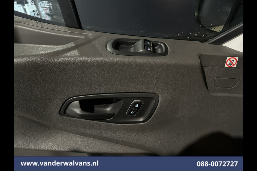 Ford Transit 2.0 TDCI 130pk L3H2 Euro6 Airco | Camera | Navigatie | Android Auto | Cruisecontrol | Parkeersensoren Stoelverwarming, Verwarmde voorruit, 2500kg trekvermogen, Bijrijdersbank