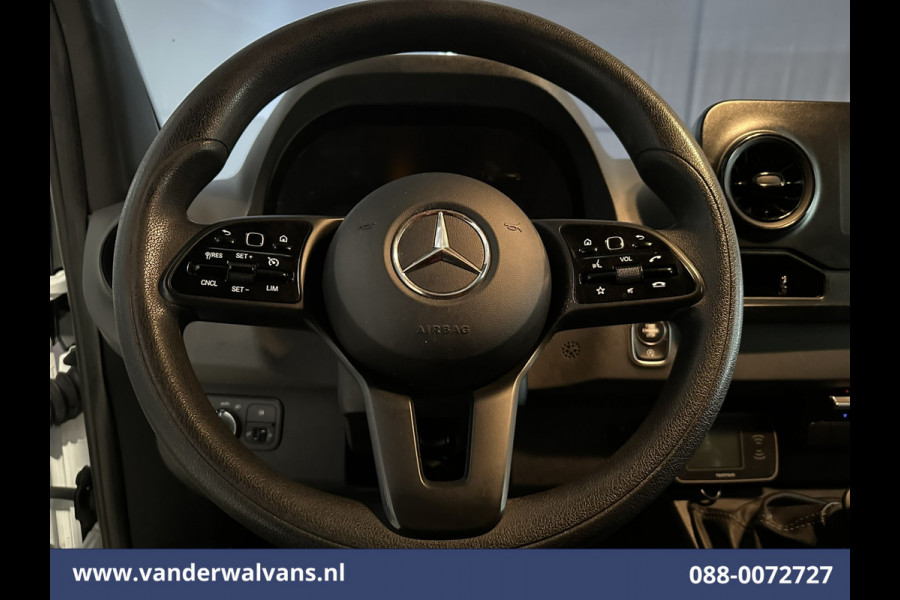 Mercedes-Benz Sprinter 316 CDI 163pk L2H1 Achterwiel aandrijving Euro6 Airco | 2800kg Trekhaak | Camera | Apple Carplay Parkeersensoren, Android Auto, Cruisecontrol