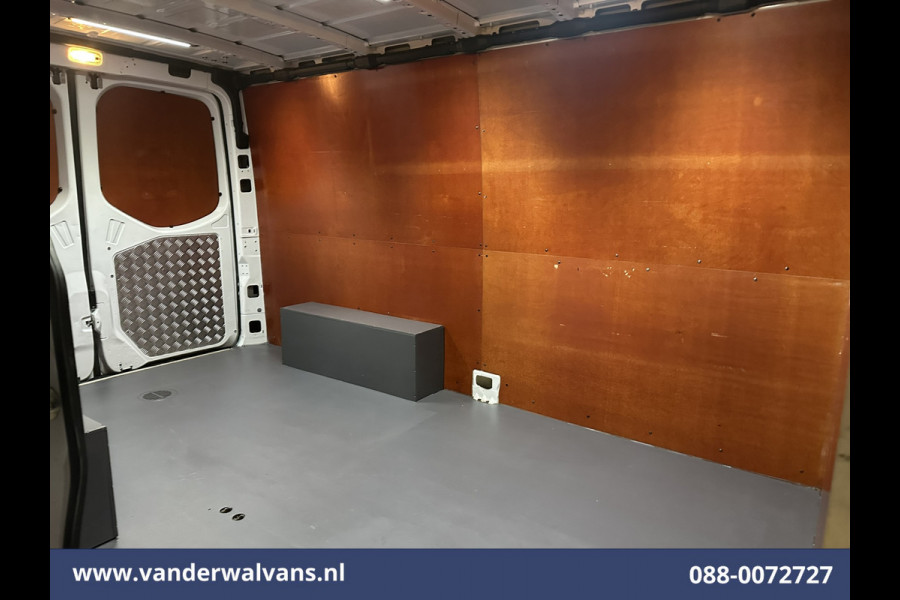 Mercedes-Benz Sprinter 316 CDI 163pk L2H1 Achterwiel aandrijving Euro6 Airco | 2800kg Trekhaak | Camera | Apple Carplay Parkeersensoren, Android Auto, Cruisecontrol