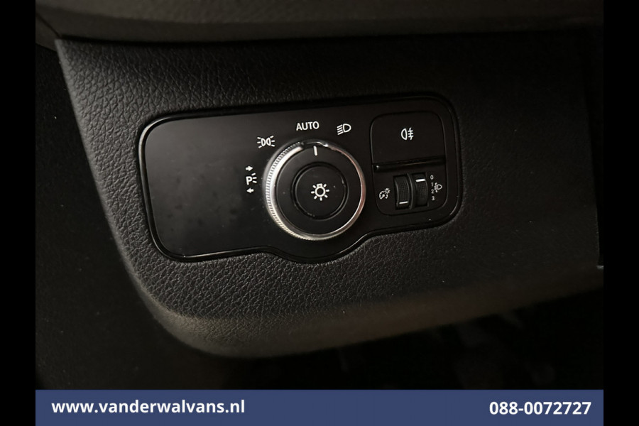 Mercedes-Benz Sprinter 316 CDI 163pk L2H1 Achterwiel aandrijving Euro6 Airco | 2800kg Trekhaak | Camera | Apple Carplay Parkeersensoren, Android Auto, Cruisecontrol