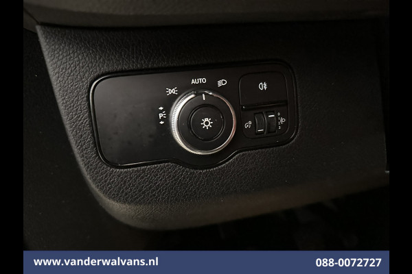 Mercedes-Benz Sprinter 316 CDI 163pk L2H1 Achterwiel aandrijving Euro6 Airco | 2800kg Trekhaak | Camera | Apple Carplay Parkeersensoren, Android Auto, Cruisecontrol