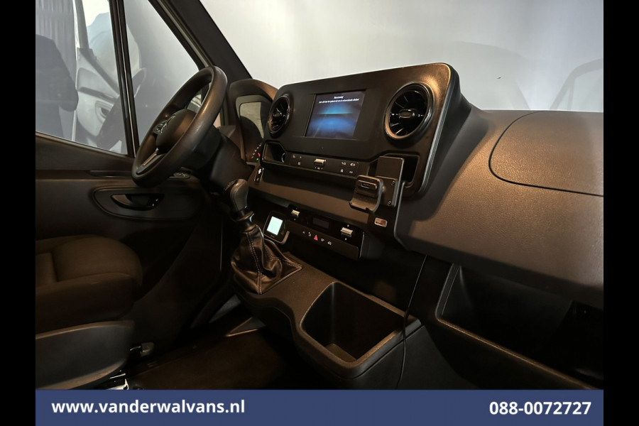 Mercedes-Benz Sprinter 316 CDI 163pk L2H1 Achterwiel aandrijving Euro6 Airco | 2800kg Trekhaak | Camera | Apple Carplay Parkeersensoren, Android Auto, Cruisecontrol