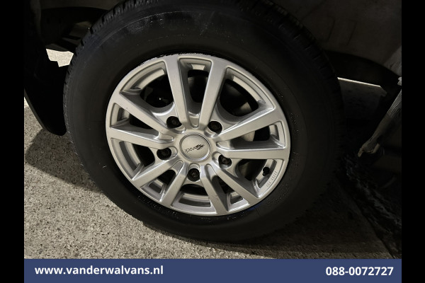 Ford Transit 2.0 TDCI L2H2 Euro6 Airco | 2450kg Trekhaak | LM velgen | Verwarmde voorruit Dakdragers, Bijrijdersbank