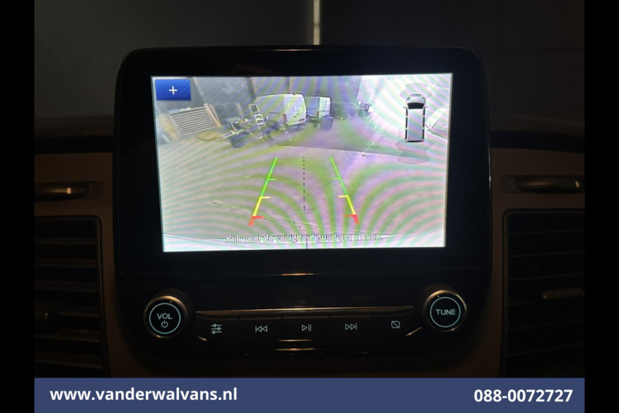 Ford Transit 2.0 TDCI 131pk L3H2 Euro6 Airco | Camera | Navigatie | Apple Carplay | Stoelverwarming Cruisecontrol, Android auto, Verwarmde voorruit, Parkeersensoren, Bijrijdersbank, 2500kg trekvermogen