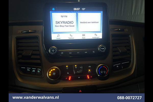 Ford Transit Custom 2.0 TDCI 131pk L2H1 Euro6 Airco | Apple Carplay | Android Auto | LED | Cruisecontrol Verwarmde voorruit, Stoelverwarming, Parkeersensoren Bijrijdersbank, 2800kg trekvermogen