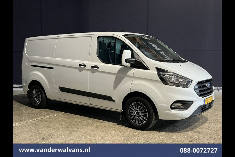 Ford Transit Custom 2.0 TDCI 131pk L2H1 Euro6 Airco | Apple Carplay | Android Auto | LED | Cruisecontrol Verwarmde voorruit, Stoelverwarming, Parkeersensoren Bijrijdersbank, 2800kg trekvermogen