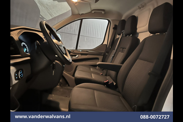 Ford Transit Custom 2.0 TDCI 131pk L2H1 Euro6 Airco | Apple Carplay | Android Auto | LED | Cruisecontrol Verwarmde voorruit, Stoelverwarming, Parkeersensoren Bijrijdersbank, 2800kg trekvermogen