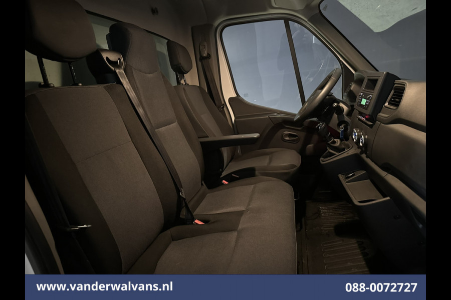 Renault Master 2.3 dCi 145pk Bakwagen Laadklep Euro6 Airco | LED | 990kg laadvermogen Bijrijdersbank