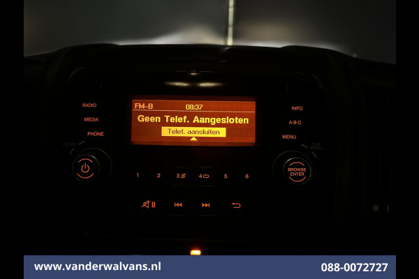 Peugeot Boxer 2.2 BlueHDi 141pk Bakwagen 436cm Lang Laadklep Euro6 Airco | Cruisecontrol | 1055kg laadvermogen Bijrijdersbank