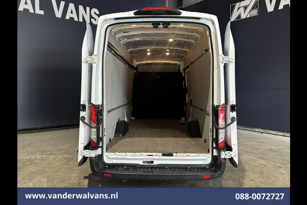 Ford Transit 2.0 TDCI 130pk L4H3 Jumbo Euro6 Airco | Camera | Cruisecontrol | Stoelverwarming | Verwarmde voorruit Parkeersensoren, Bijrijdersbank
