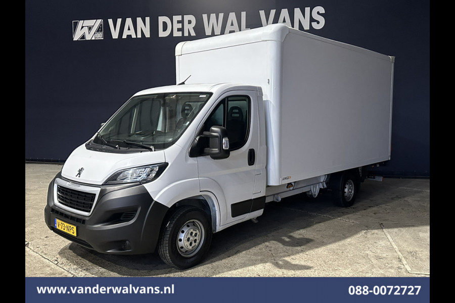 Peugeot Boxer 2.2 BlueHDi 141pk Bakwagen 436cm Lang Laadklep Euro6 Airco | Cruisecontrol | 1085kg laadvermogen Bijrijdersbank