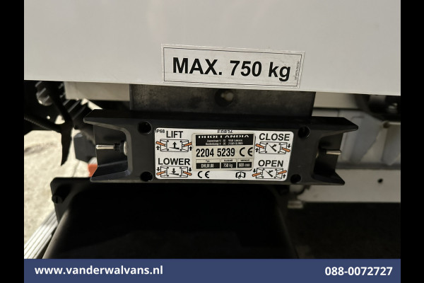 Peugeot Boxer 2.2 BlueHDi 141pk Bakwagen 436cm Lang Laadklep Euro6 Airco | Cruisecontrol | 1085kg laadvermogen Bijrijdersbank