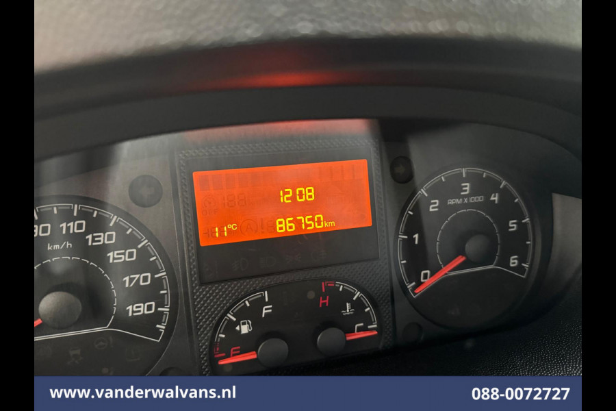 Peugeot Boxer 2.2 BlueHDi 141pk Bakwagen 436cm Lang Laadklep Euro6 Airco | Cruisecontrol | 1085kg laadvermogen Bijrijdersbank