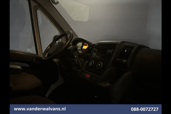 Citroën Jumper 2.2 BlueHDi 141pk Bakwagen 436cm Lang Laadklep Euro6 Airco | 1015kg laadvermogen | Cruisecontrol Camera, Bijrijdersbank