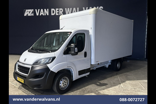 Peugeot Boxer 2.2 BlueHDi 141pk Bakwagen 436cm Lang Laadklep Euro6 Airco | Cruisecontrol | 1085kg laadvermogen Bijrijdersbank.
