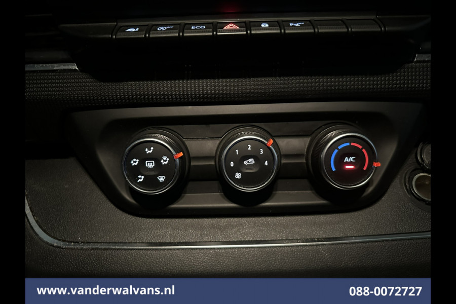 Nissan Primastar 2.0 dCi 131pk L2H1 Euro6 Airco | LED | Cruisecontrol | 2500kg Trekhaak | Parkeersensoren Bijrijdersbank