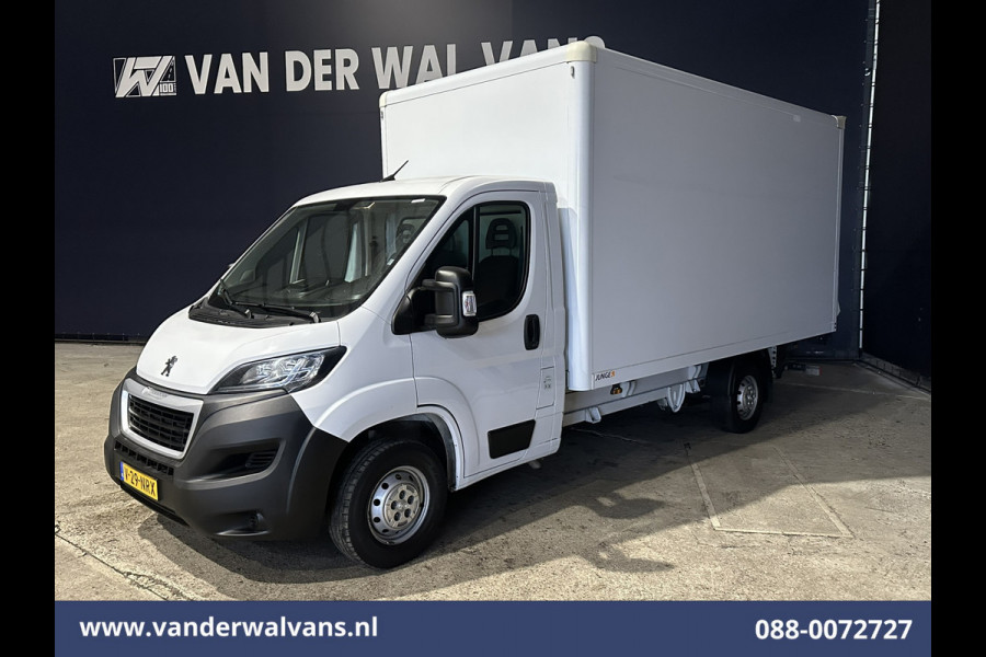 Peugeot Boxer 2.2 BlueHDi 141pk Bakwagen 435cm Lang Laadklep Euro6 Airco | 1055kg laadvermogen | Cruisecontrol Bijrijdersbank