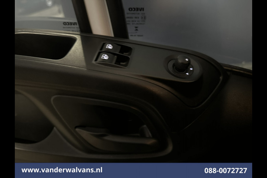 Iveco Daily 35C16H 157pk Bakwagen Dubbel Lucht Laadklep Euro6 Airco | Camera | 1010kg laadvermogen Bijrijdersbank