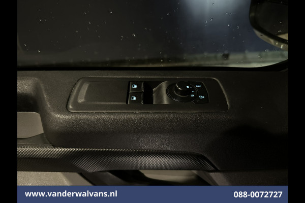 Ford Transit Custom 2.0 TDCI 136pk L2H1 Euro6 Airco | Camera | Apple Carplay | Cruisecontrol | LED Android Auto, Parkeersensoren, Verwarmde voorruit, Bijrijdersbank, 2800kg trekvermogen