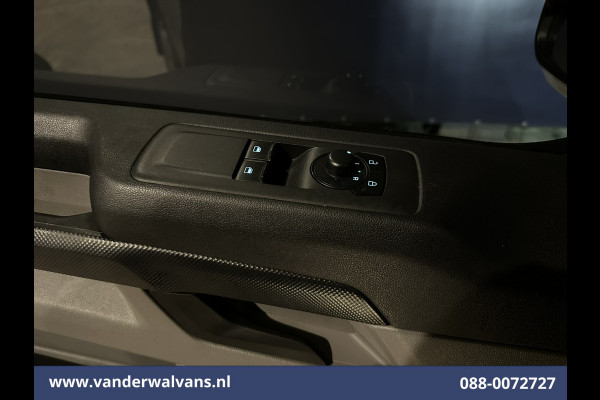 Ford Transit Custom 2.0 TDCI 136pk L2H1 Euro6 Airco | Camera | LED | Apple Carplay | Cruisecontrol Android Auto, Verwarmde voorruit, Parkeersensoren, Bijrijdersbank, 2800kg trekvermogen