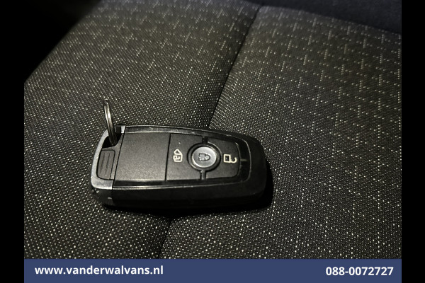 Ford Transit Custom 2.0 TDCI 136pk L2H1 Euro6 Airco | Camera | LED | Apple Carplay | Cruisecontrol Android Auto, Verwarmde voorruit, Parkeersensoren, Bijrijdersbank, 2800kg trekvermogen