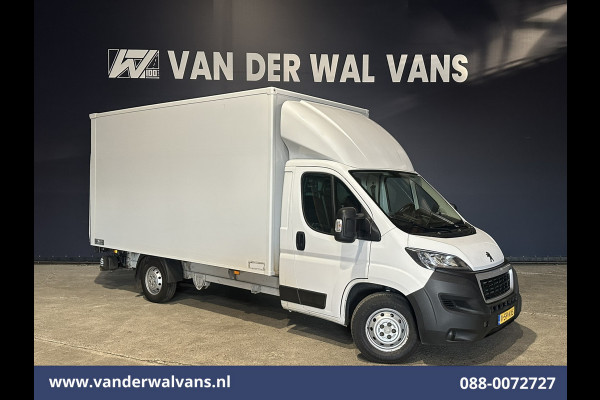 Peugeot Boxer 2.2 BlueHDi 141pk Bakwagen 428cm Lang Laadklep Euro6 Airco | Camera | 1085kg laadvermogen Bijrijdersbank