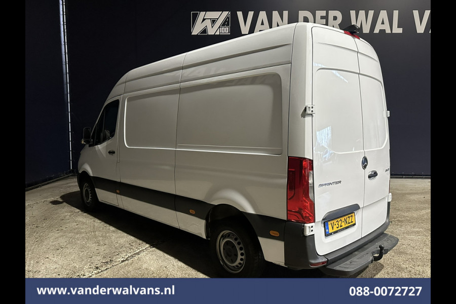 Mercedes-Benz Sprinter 211CDI L2H2 Euro6 Airco | Camera | Trekhaak Bijrijdersbank