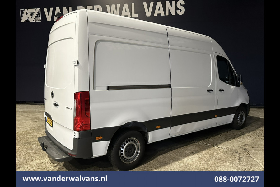 Mercedes-Benz Sprinter 211CDI L2H2 Euro6 Airco | Camera | Trekhaak Bijrijdersbank