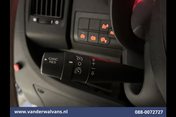 Peugeot Boxer 2.2 BlueHDi 141pk Bakwagen 436cm Lang Laadklep Euro6 Airco | 1055kg laadvermogen | Cruisecontrol Bijrijdersbank.
