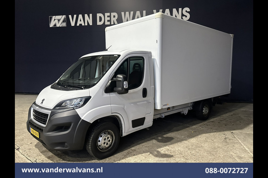 Peugeot Boxer 2.2 BlueHDi 141pk Bakwagen 436cm Lang Laadklep Euro6 Airco | 1055kg laadvermogen | Cruisecontrol Bijrijdersbank.