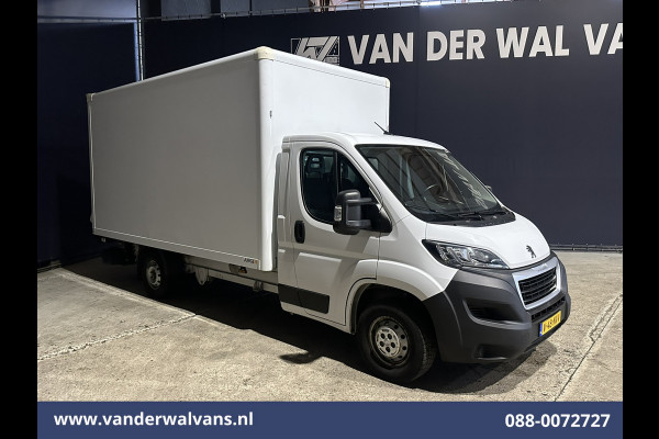 Peugeot Boxer 2.2 BlueHDi 141pk Bakwagen 436cm Lang Laadklep Euro6 Airco | 1055kg laadvermogen | Cruisecontrol Bijrijdersbank.