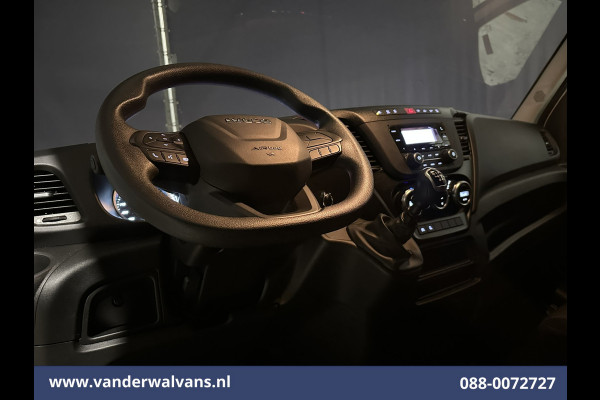 Iveco Daily 35S16 157pk L3H2 Euro6 Airco | 3500kg trekvermogen | Parkeersensoren Bijrijdersbank