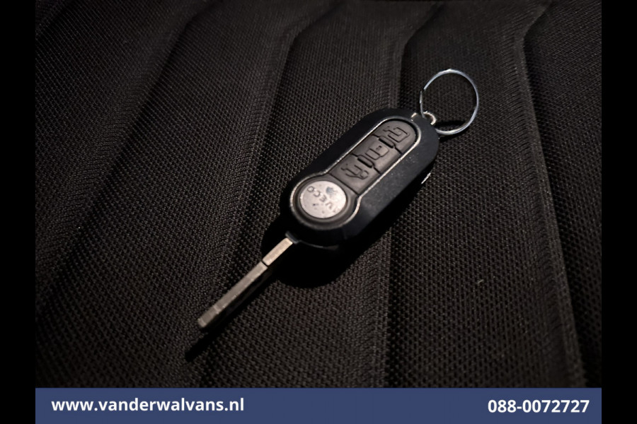 Iveco Daily 35S16 157pk L3H2 Euro6 Airco | 3500kg trekvermogen | Parkeersensoren Bijrijdersbank