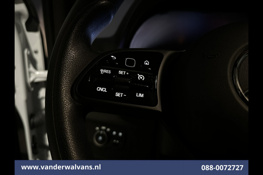 Mercedes-Benz Sprinter 317 CDI 170pk L3H2 Euro6 Airco | 360 graden Camera | Navigatie | Apple Carplay | Cruisecontrol Android Auto, Stoelverwarming, Chauffeursstoel, 270 Graden Achterdeuren, Parkeersensoren, Bijrijdersbank