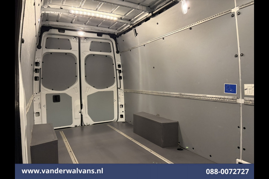Mercedes-Benz Sprinter 317 CDI 170pk L3H2 Euro6 Airco | 360 graden Camera | Navigatie | Apple Carplay | Cruisecontrol Android Auto, Stoelverwarming, Chauffeursstoel, 270 Graden Achterdeuren, Parkeersensoren, Bijrijdersbank