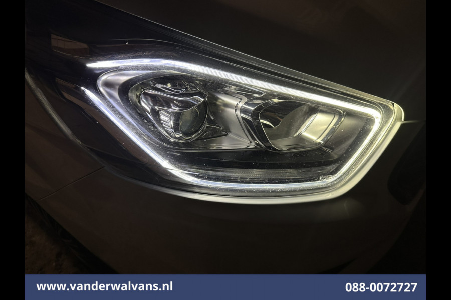 Ford Transit Custom 2.0 TDCI 130pk L2H1 Euro6 Airco | Camera | Apple Carplay | LED | Cruisecontrol | 2800kg Trekhaak Android Auto, Stoelverwarming, Verwarmde voorruit, Parkeersensoren