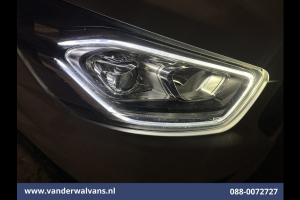 Ford Transit Custom 2.0 TDCI 130pk L2H1 Euro6 Airco | Camera | Apple Carplay | LED | Cruisecontrol | 2800kg Trekhaak Android Auto, Stoelverwarming, Verwarmde voorruit, Parkeersensoren