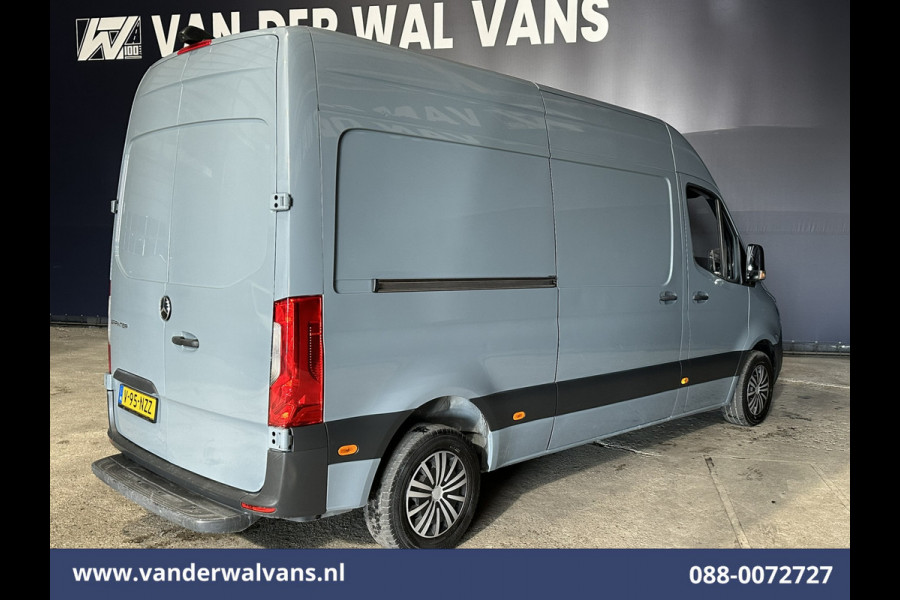 Mercedes-Benz Sprinter 211 CDI L2H2 Euro6 Airco | Camera | Navigatie | Apple Carplay | Android Auto Bijrijdersbank