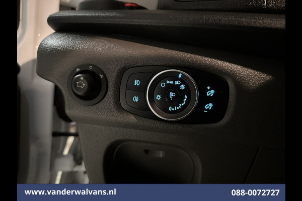 Ford Transit 2.0 TDCI 131pk Bakwagen Laadklep Euro6 Airco | Cruisecontrol | Verwarmde voorruit Bijrijdersbank