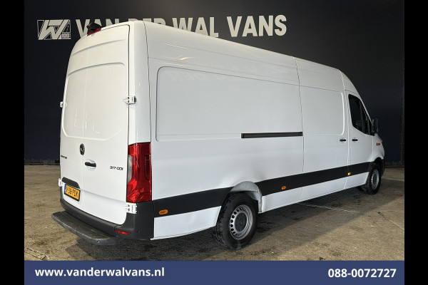 Mercedes-Benz Sprinter 317 CDI 170pk L3H2 Euro6 Airco | 360 graden Camera | Navigatie | Apple Carplay | Cruisecontrol Android Auto, Chauffeursstoel, Parkeersensoren, Stoelverwarming, Bijrijdersbank