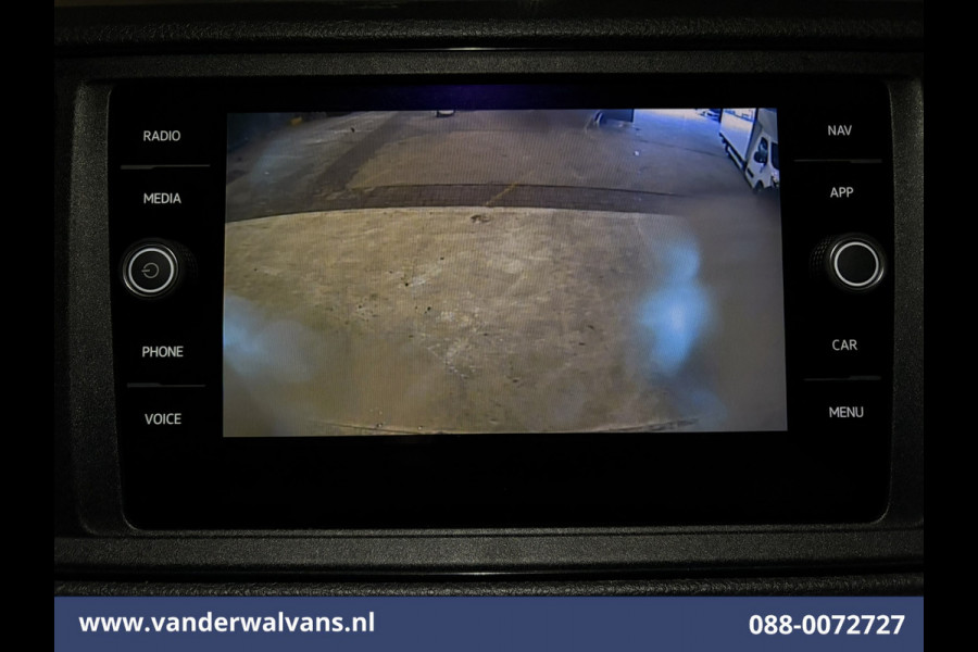 Volkswagen Crafter 2.0 TDI 141pk Bakwagen Laadklep Euro6 Airco | Camera | Apple Carplay Cruisecontrol, Bijrijdersbank