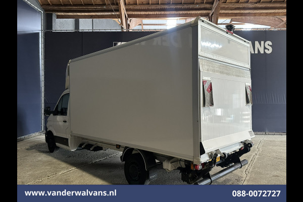 Volkswagen Crafter 2.0 TDI 141pk Bakwagen Laadklep Euro6 Airco | Camera | Apple Carplay Cruisecontrol, Bijrijdersbank