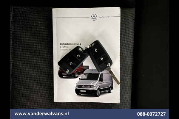 Volkswagen Crafter 2.0 TDI 141pk Bakwagen Laadklep Euro6 Airco | Camera | Apple Carplay Cruisecontrol, Bijrijdersbank