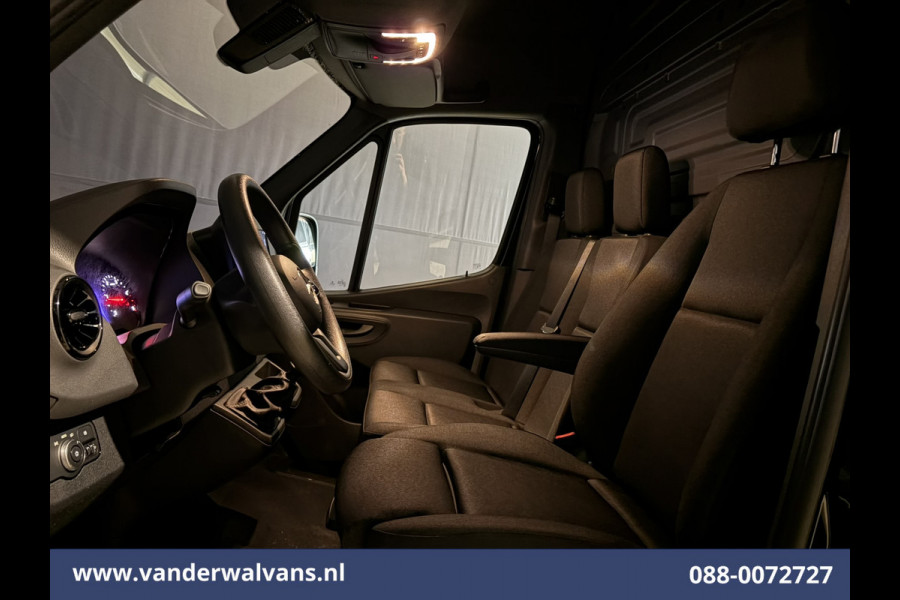 Mercedes-Benz Sprinter 317 CDI 170pk L3H2 Euro6 Airco | Camera | Apple Carplay | Cruisecontrol Android Auto, Chauffeursstoel, Stoelverwarming, 270 Graden Achterdeuren, Bijrijdersbank
