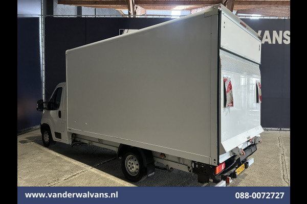 Peugeot Boxer 2.2 BlueHDi 141pk Bakwagen 436cm Lang Laadklep Euro6 Airco | Cruisecontrol | 955kg laadvermogen Bijrijdersbank