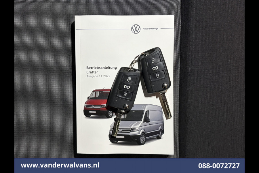 Volkswagen Crafter 2.0 TDI 141pk L3H2 L2H1 Euro6 Airco | Stoelverwarming | Parkeersensoren Bijrijdersbank, 3000kg trekvermogen