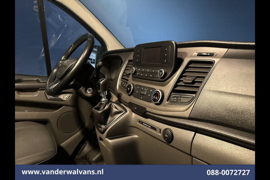 Ford Transit Custom 2.0 TDCI 131pk L2H1 Euro6 Airco | Camera | LED | Cruisecontrol | Verwarmde voorruit Parkeersensoren, Bijrijdersbank, 2800kg trekvermogen